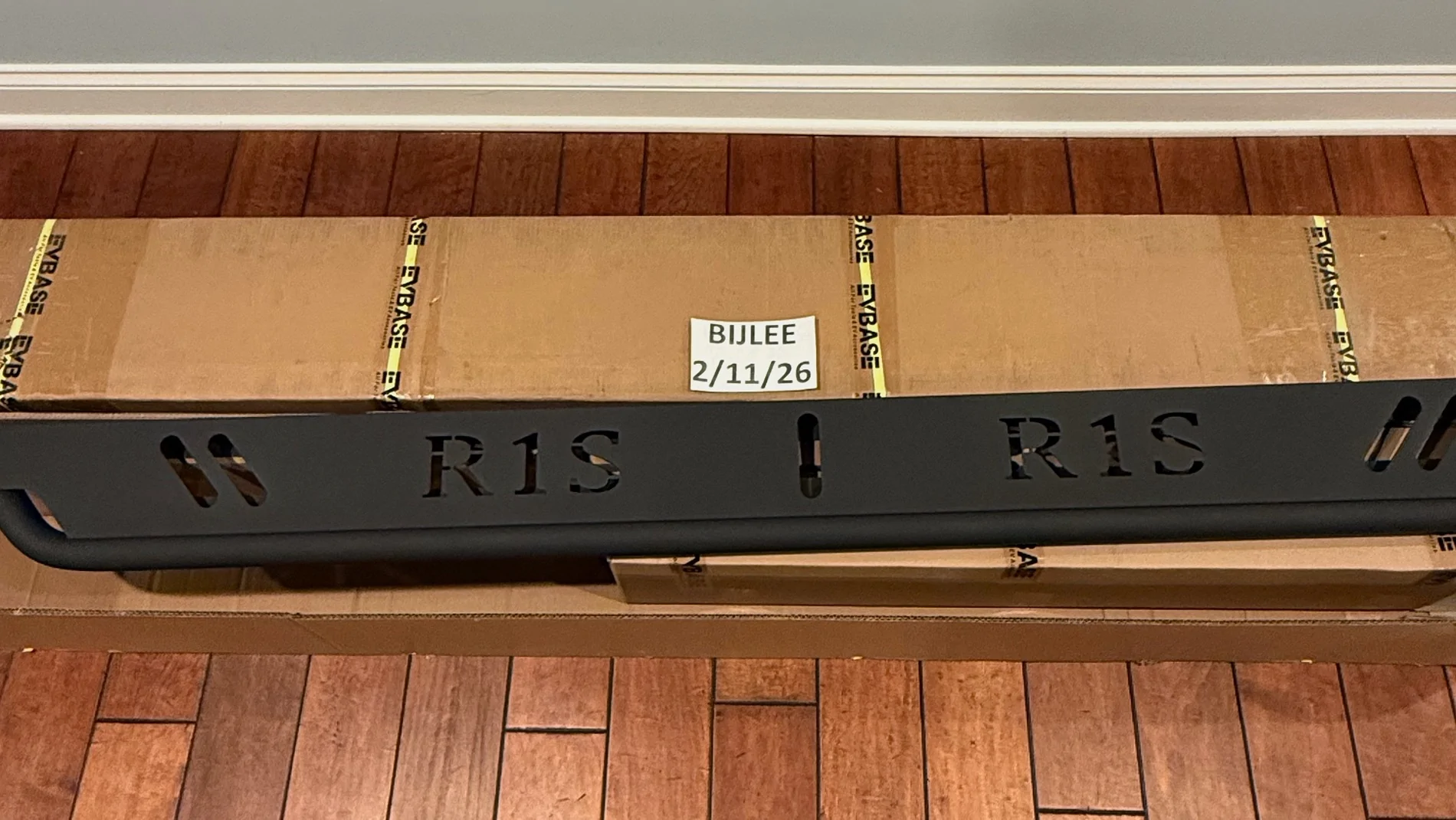 Rivian R1T R1S RUNNING BOARDS for R1S by EVBASE RUNNING BOARDS