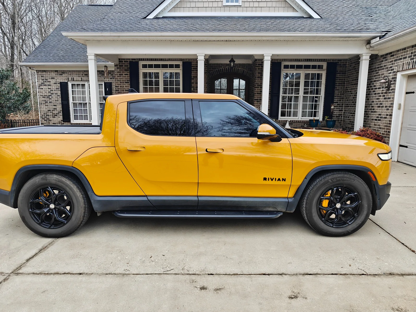 Rivian R1T R1S FS: 2022 R1T Quad - Compass Yellow / Ocean Coast 29k miles, $50k IMG_20260218_164251979