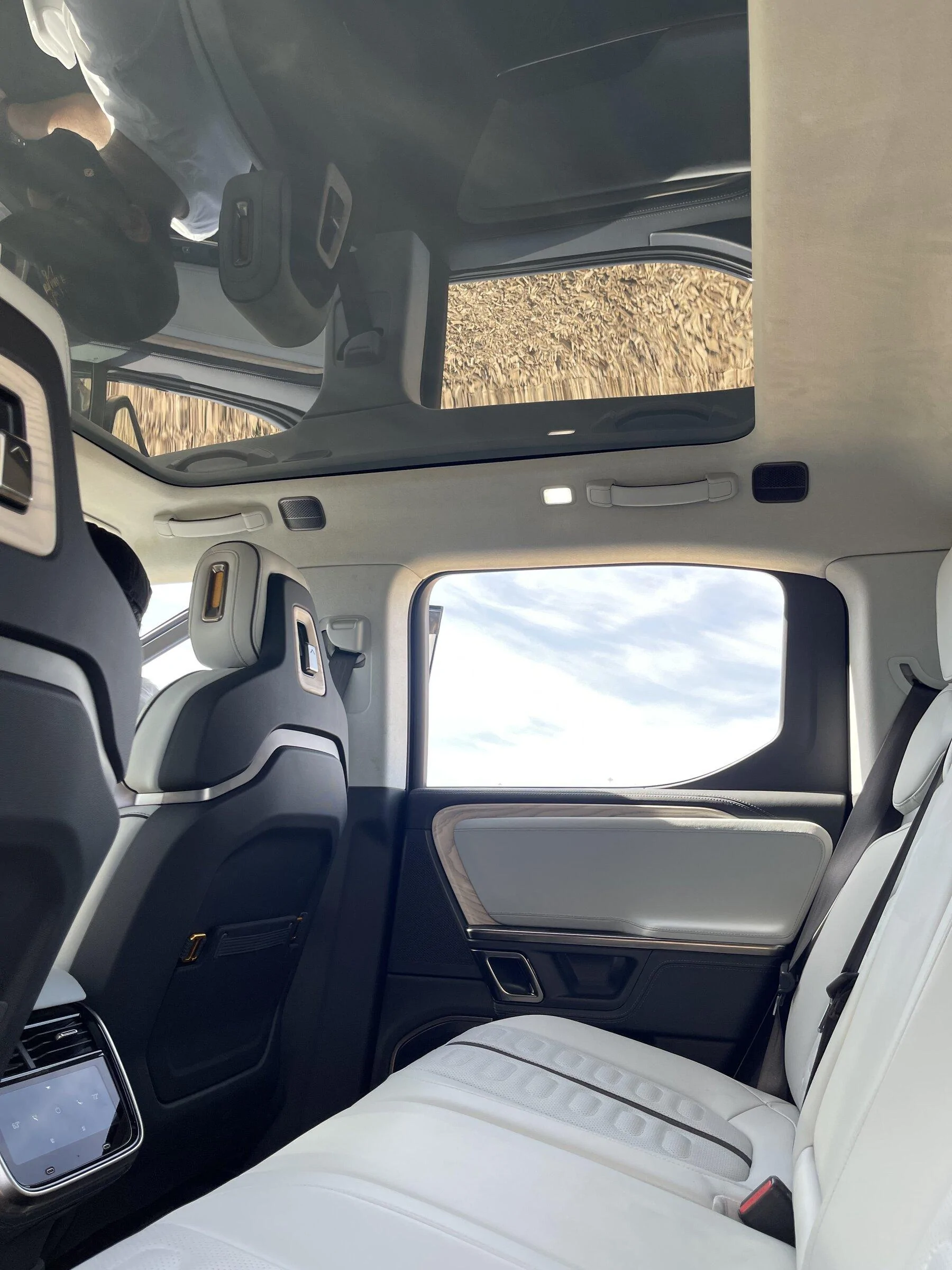 Rivian R1T R1S Ocean Coast Pics? 660B7643-ACA3-4E32-AA64-B63F8C31432A