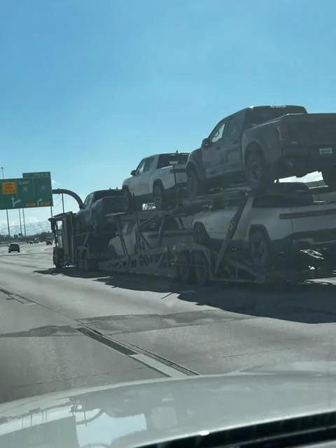 Rivian R1T R1S Spotted! An entire auto transport loaded! Park City, UT (I-80) Rivian Transport