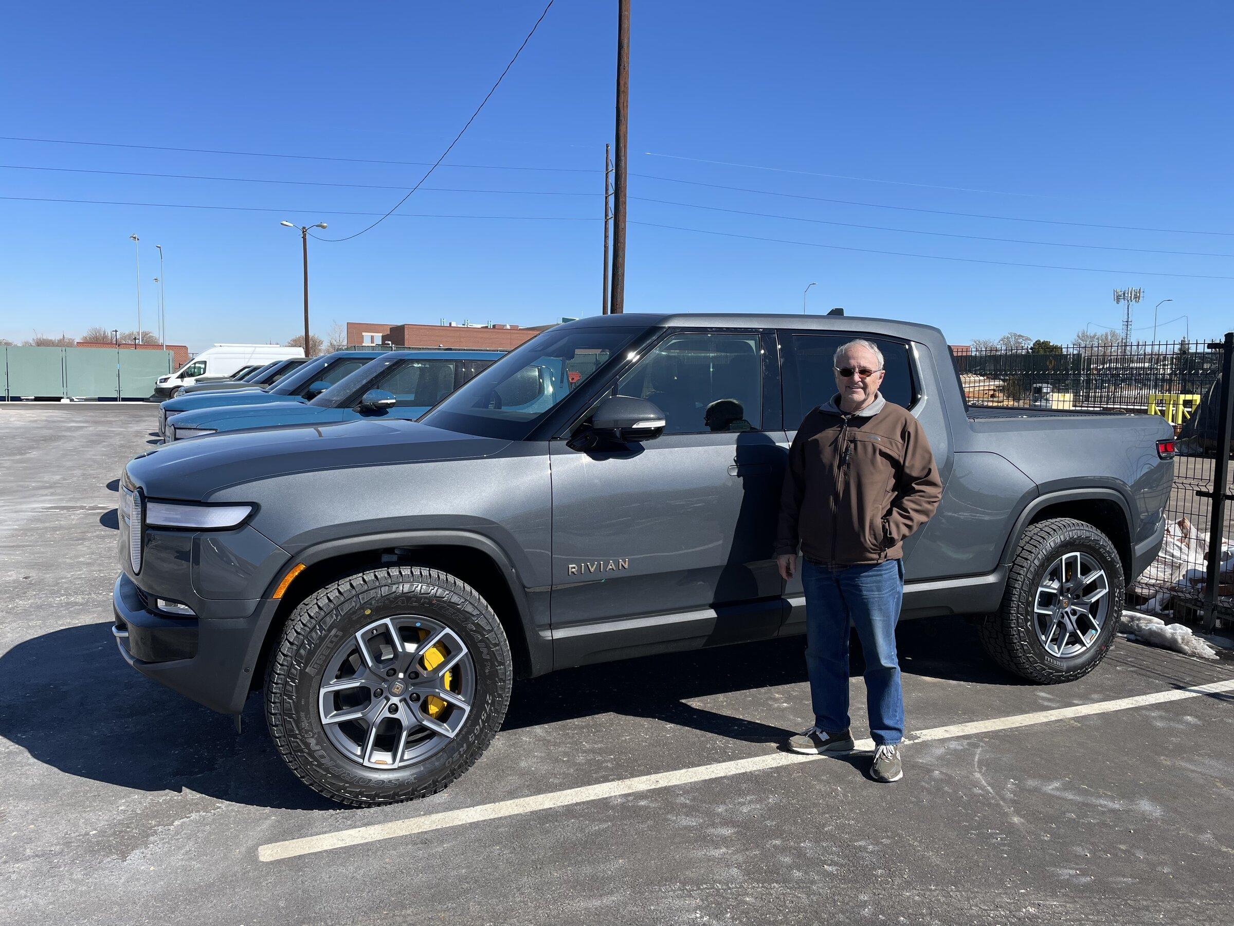 Rivian R1T R1S Denver service center received 21 R1T Today D88B7FAD-5F63-46D5-B12D-5E8C0A09C8AF