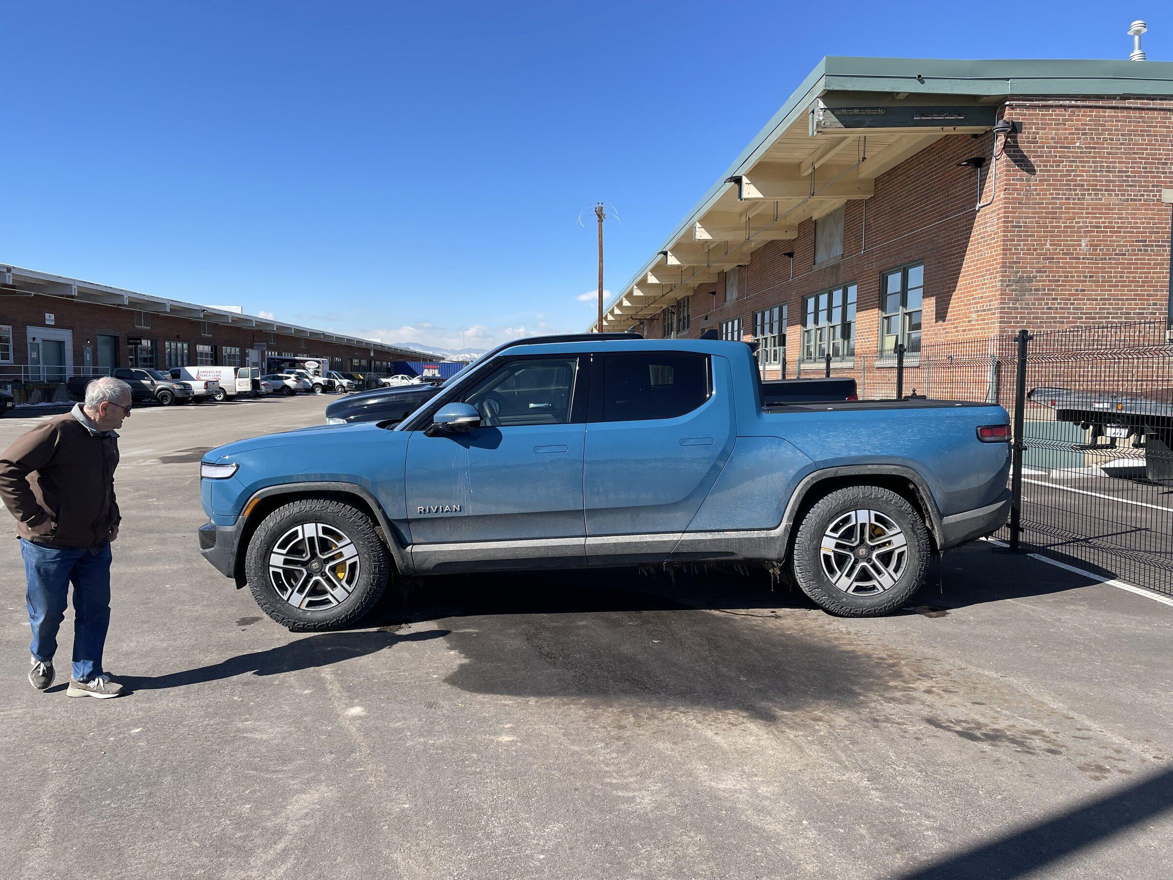 Rivian R1T R1S Denver service center received 21 R1T Today 385982FF-D586-4999-A7A1-B8EC533E5D50