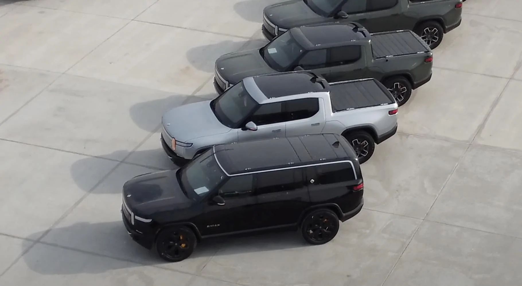 Rivian R1T R1S Anyone with R1S Been Contacted by Guide with Delivery Confirmation? IMG_0988