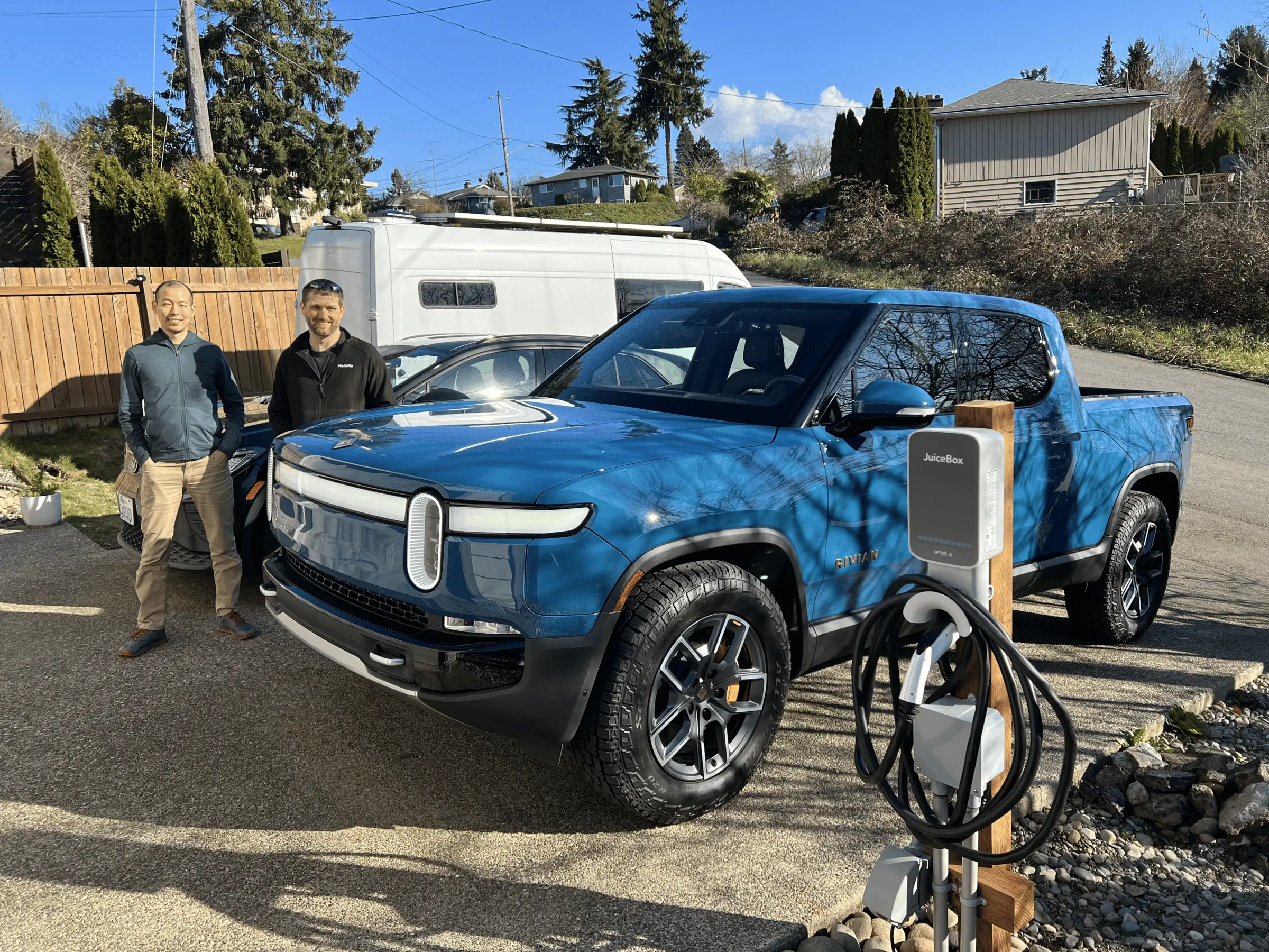 Rivian R1T R1S Another Delivery in Seattle! IMG_8404