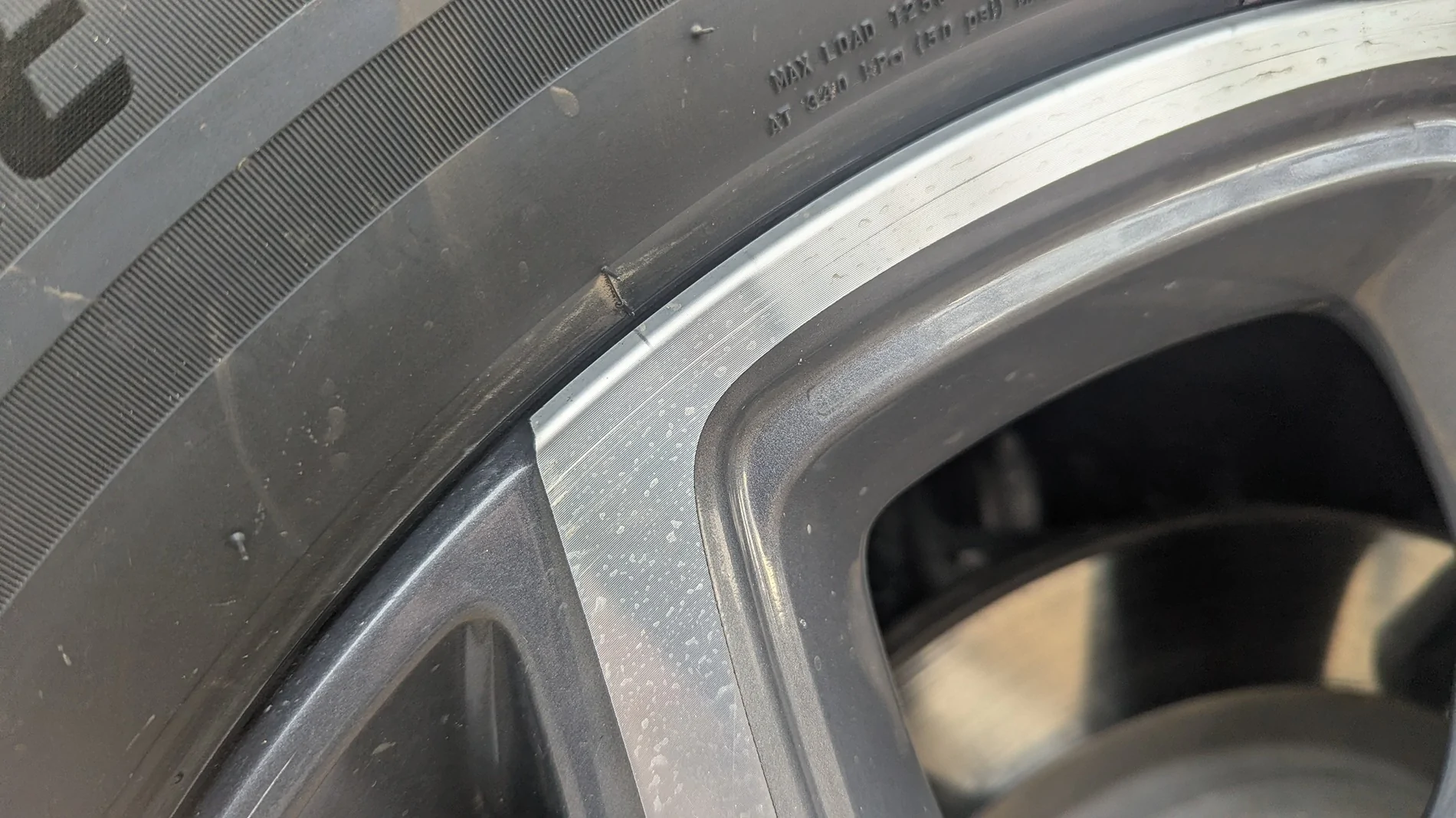 Rivian R1T R1S Today's TIREsome adventure PXL_20260206_204814807