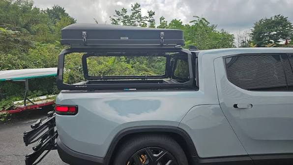 Rivian R1T R1S Name this bed rack? 1771658809300-9s