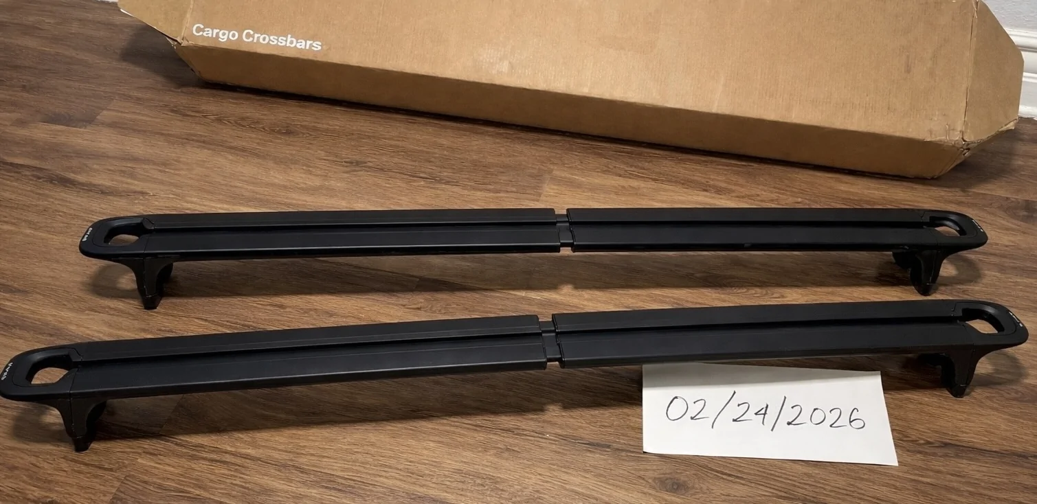 Rivian R1T R1S [SCAM] Black Rivian Cross bars $350 14932DC2-FBCE-4DBD-ABB3-0ACEA40C7B94