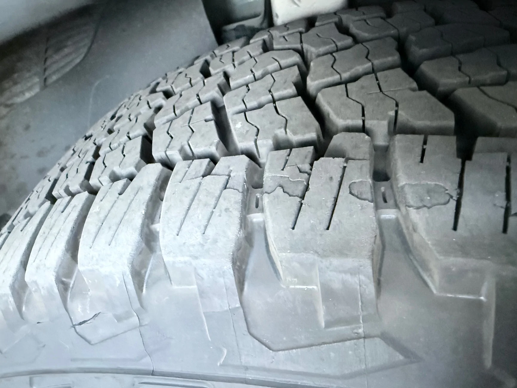 Rivian R1T R1S New Tire: GoodYear ElectricDrive AT IMG_0833