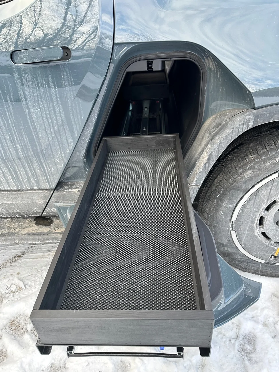 Rivian R1T R1S FS - RMAXX gear tunnel sleds w/custom boxes $600 IMG_7030