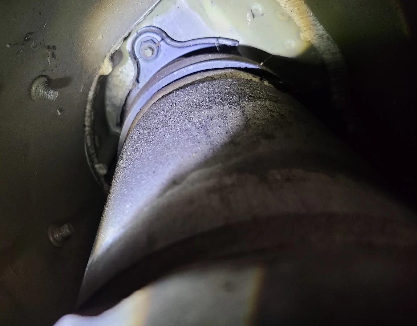 Rivian R1T R1S A leaking damper is... Acceptable? 1772288534011-g