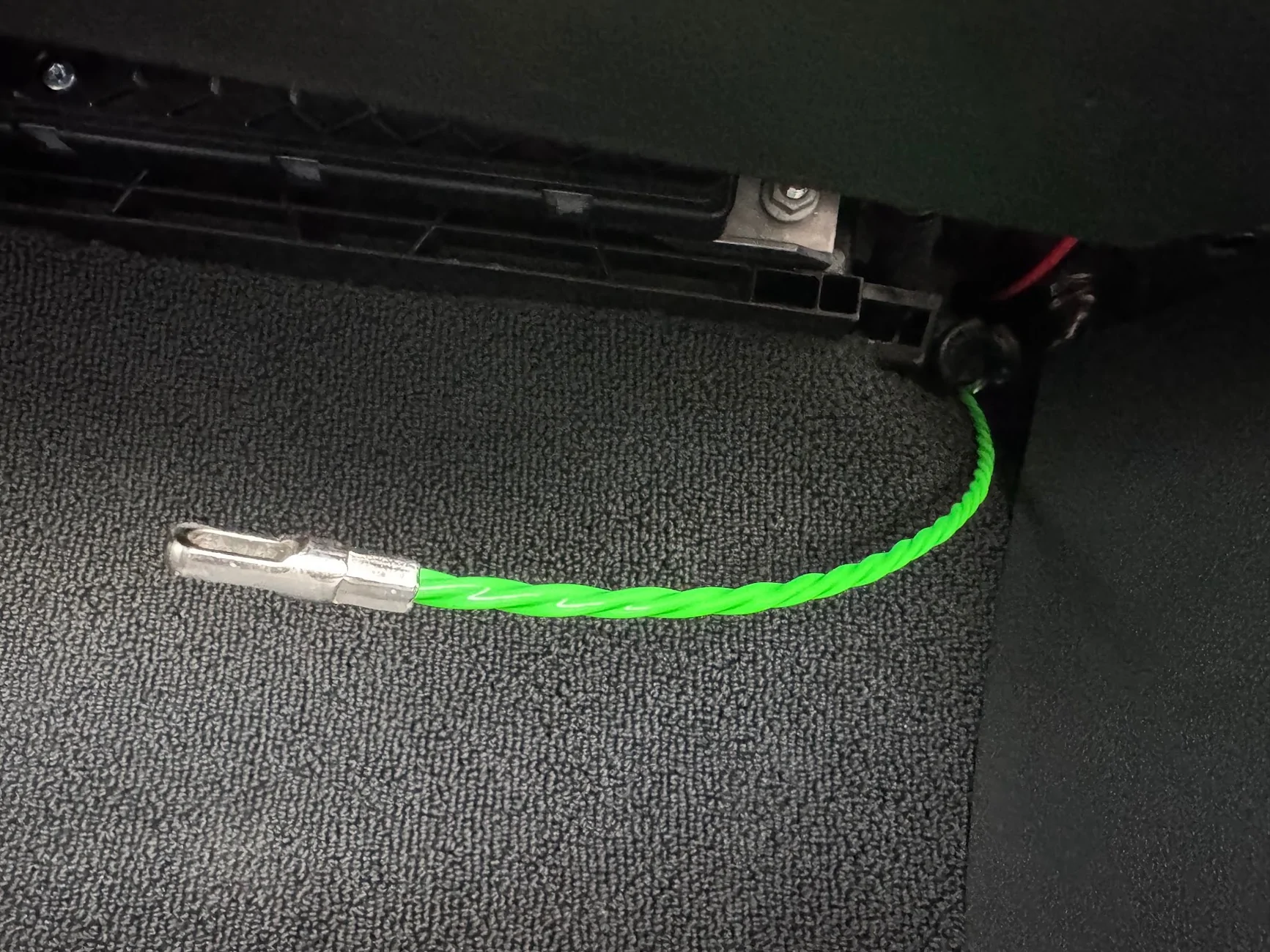 Rivian R1T R1S 50W Mobile GMRS Hidden Install - Midland MXT575 (full DIY build) IMG_2607
