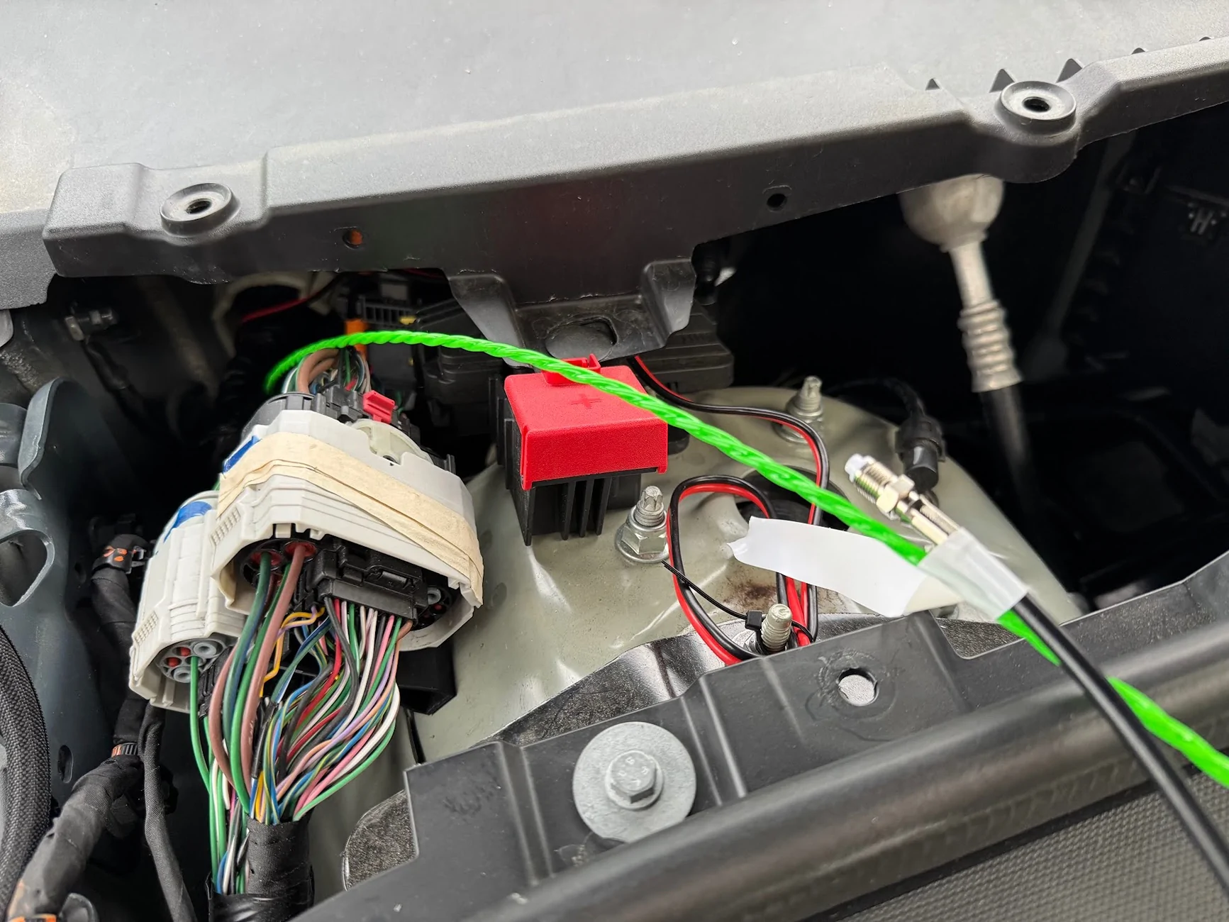 Rivian R1T R1S 50W Mobile GMRS Hidden Install - Midland MXT575 (full DIY build) IMG_2608