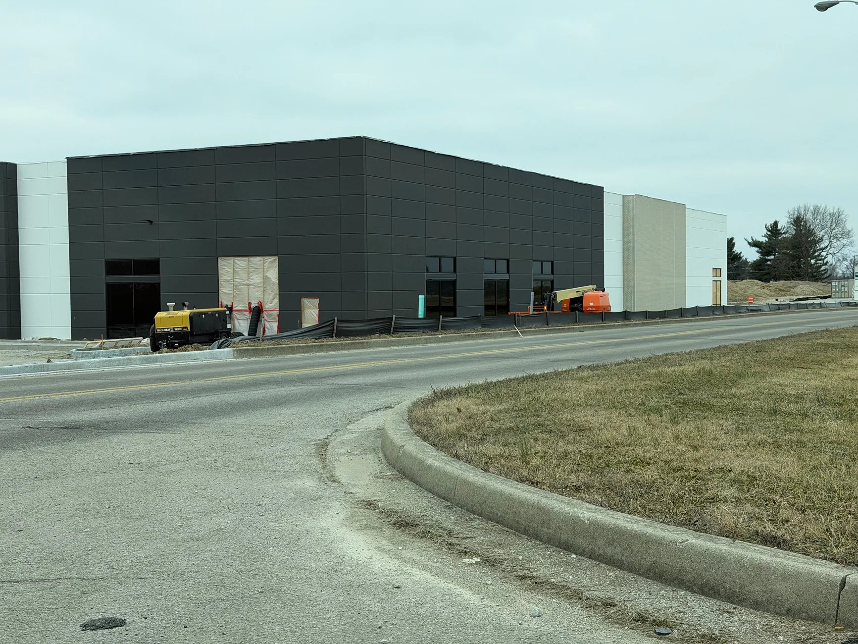 Rivian R1T R1S New Service Center, Fishers, IN - construction photos IMG_8843
