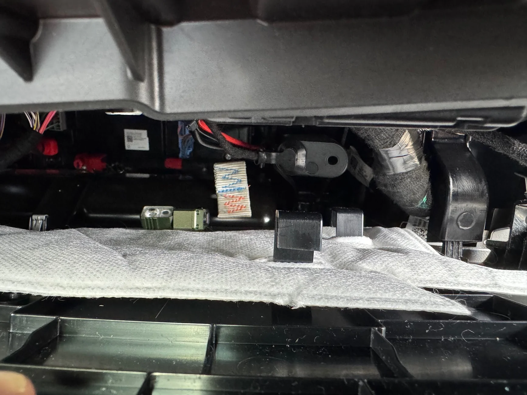 Rivian R1T R1S 50W Mobile GMRS Hidden Install - Midland MXT575 (full DIY build) IMG_2672