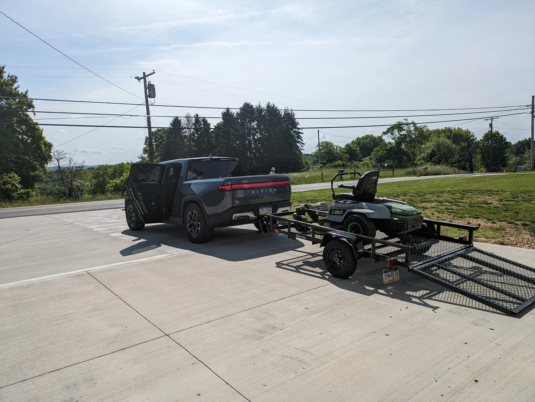 Rivian R1T R1S Towing + Efficiency: Please post your experience! PXL_20240523_141626715.MP