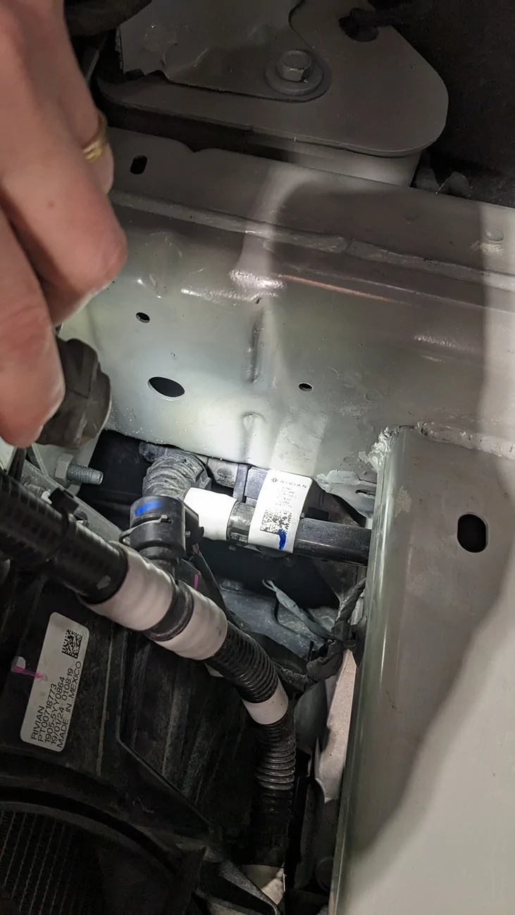 Rivian R1T R1S 2024 First gen R1T Quad - HVAC - 3 way valve location? Help? 1000009376