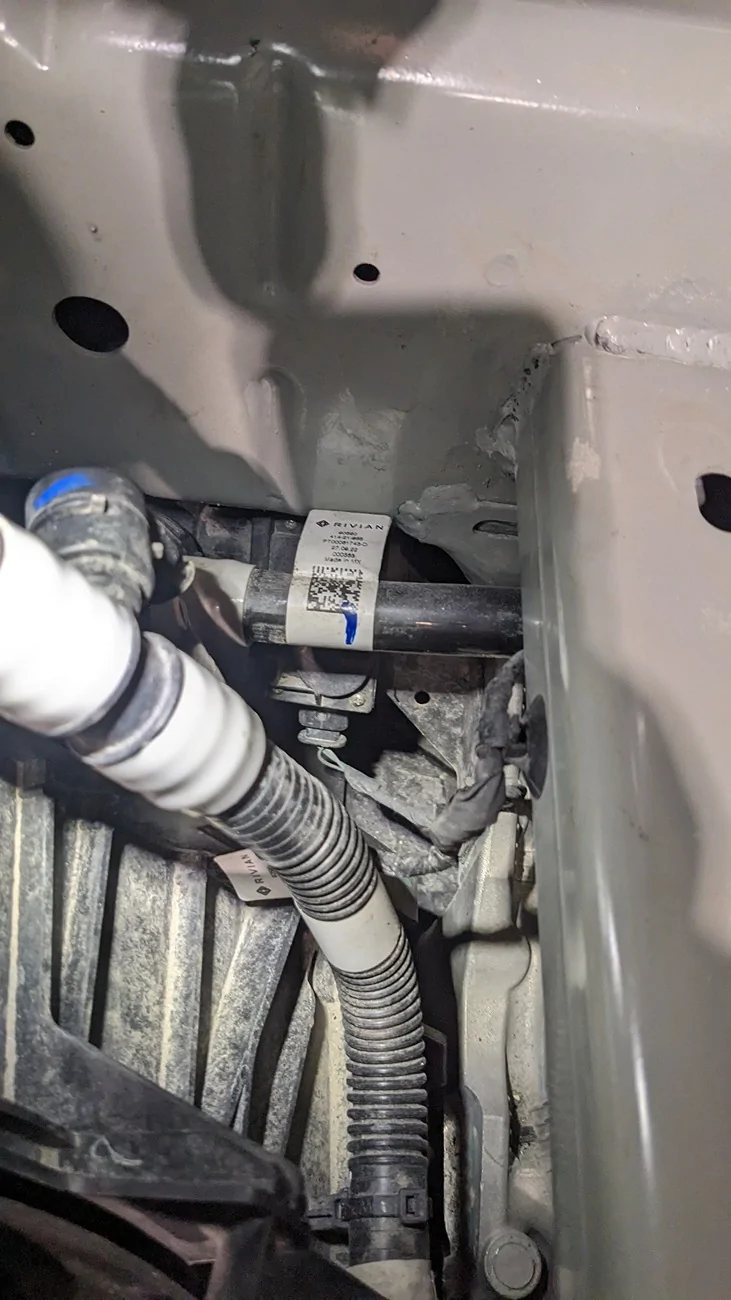 Rivian R1T R1S 2024 First gen R1T Quad - HVAC - 3 way valve location? Help? 1000009377