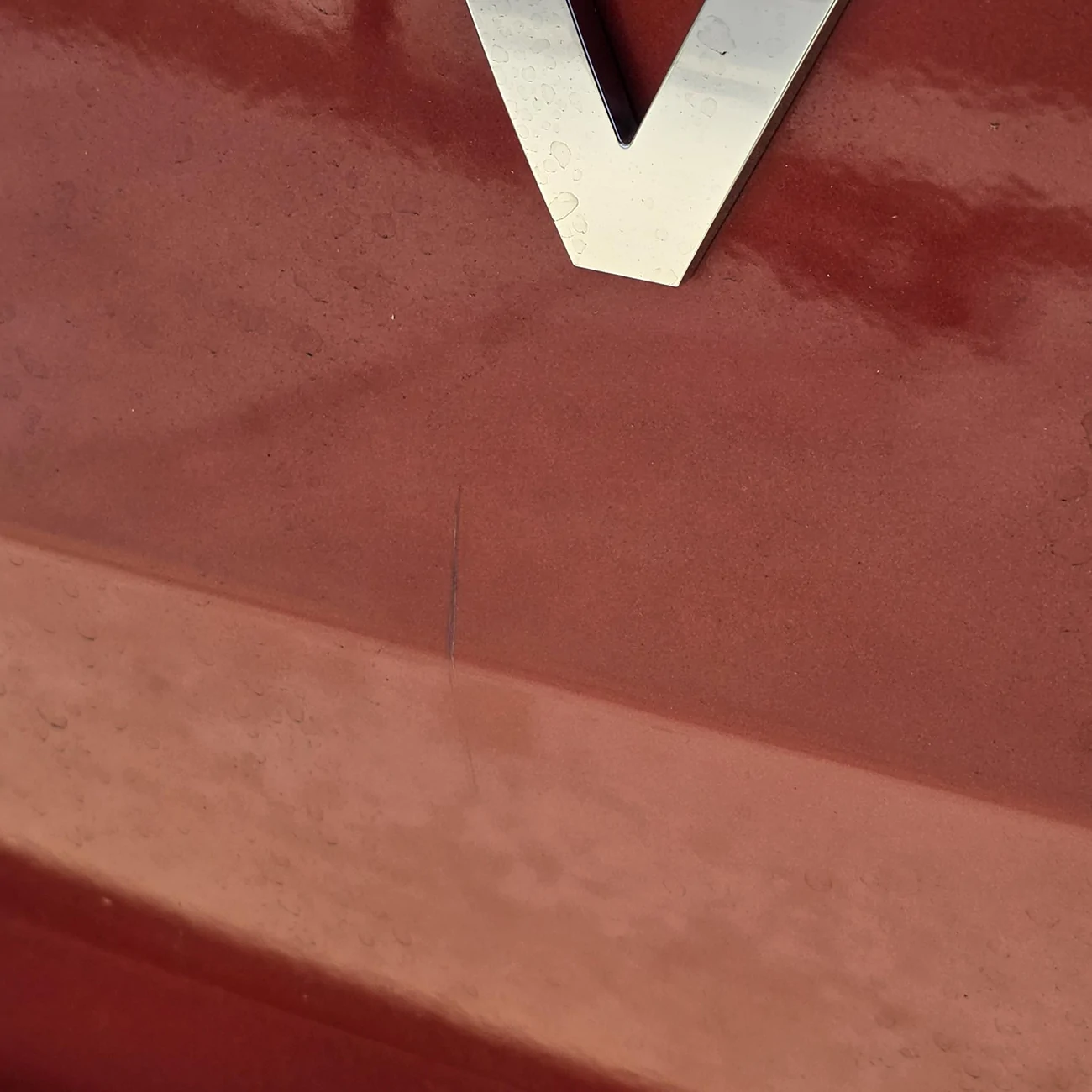 rivian tire stop tailgate 2.webp