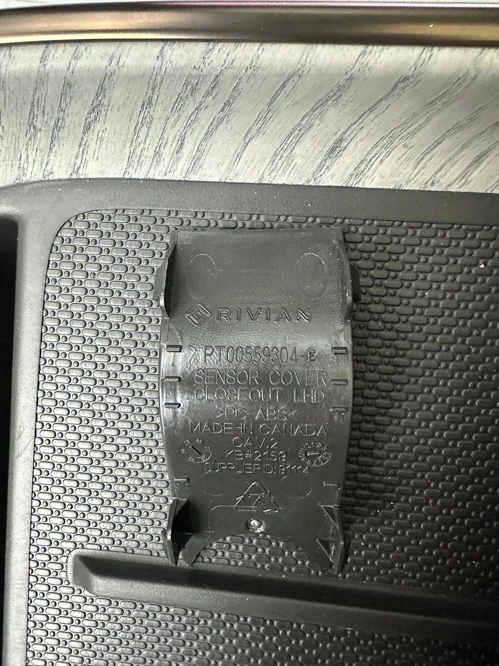 Rivian R1T R1S Mirror tap on 2026 R1S Gen 2 for radar detector mirror cover small