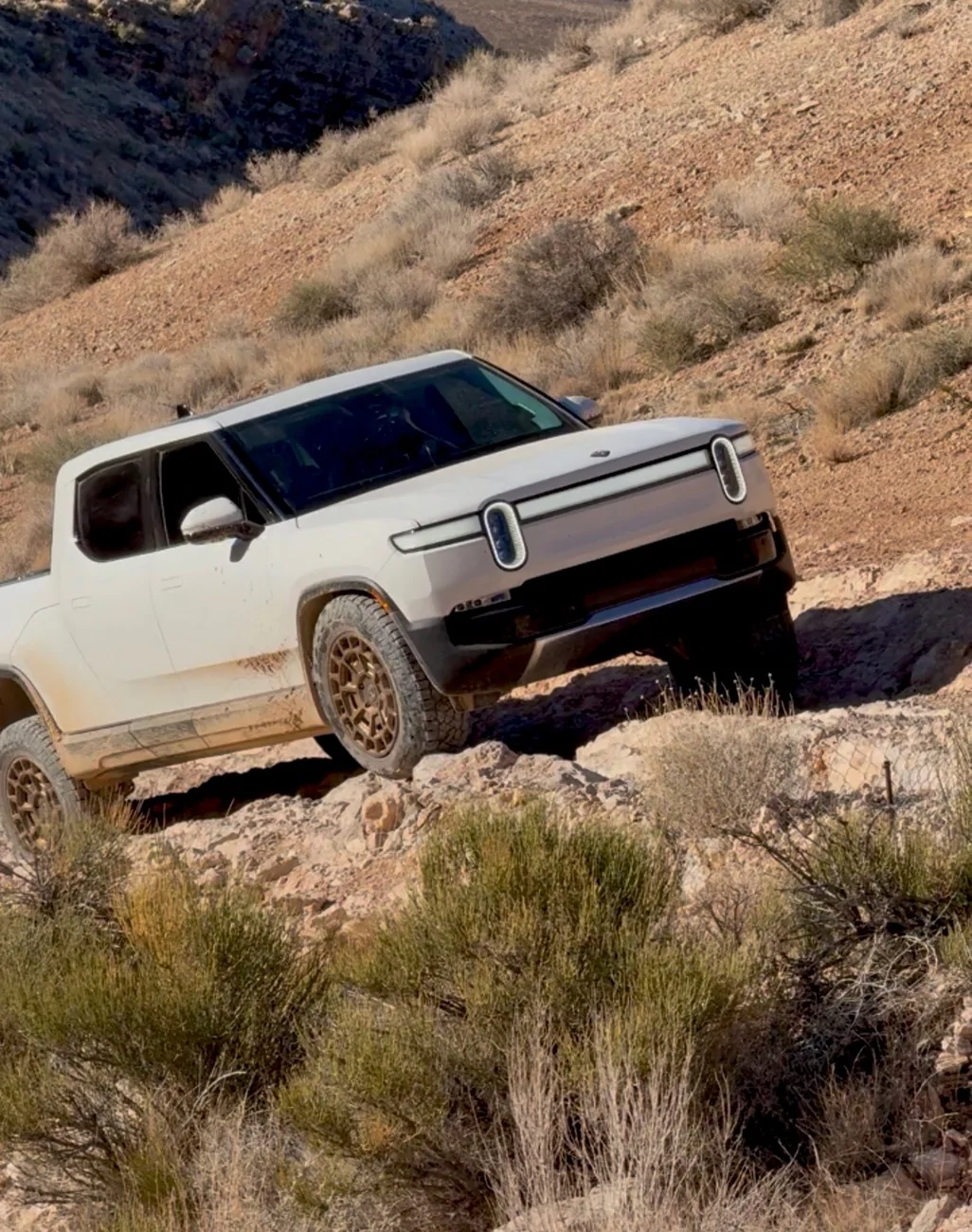 Rivian R1T R1S Toyo Open Country A/T III EV tires + Black Rhino Voltaic Bronze wheels on Compass Yellow R1T IMG_2052