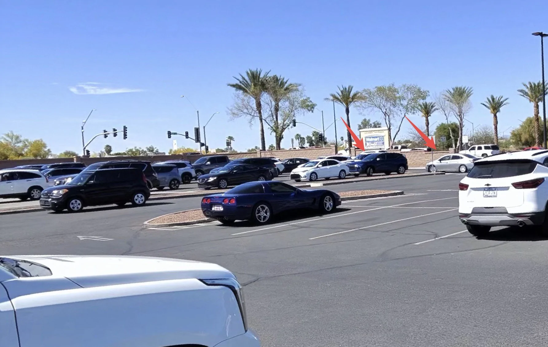 Rivian R1T R1S "I would never want to be stuck waiting for an EV to charge" 1774029631298-sg