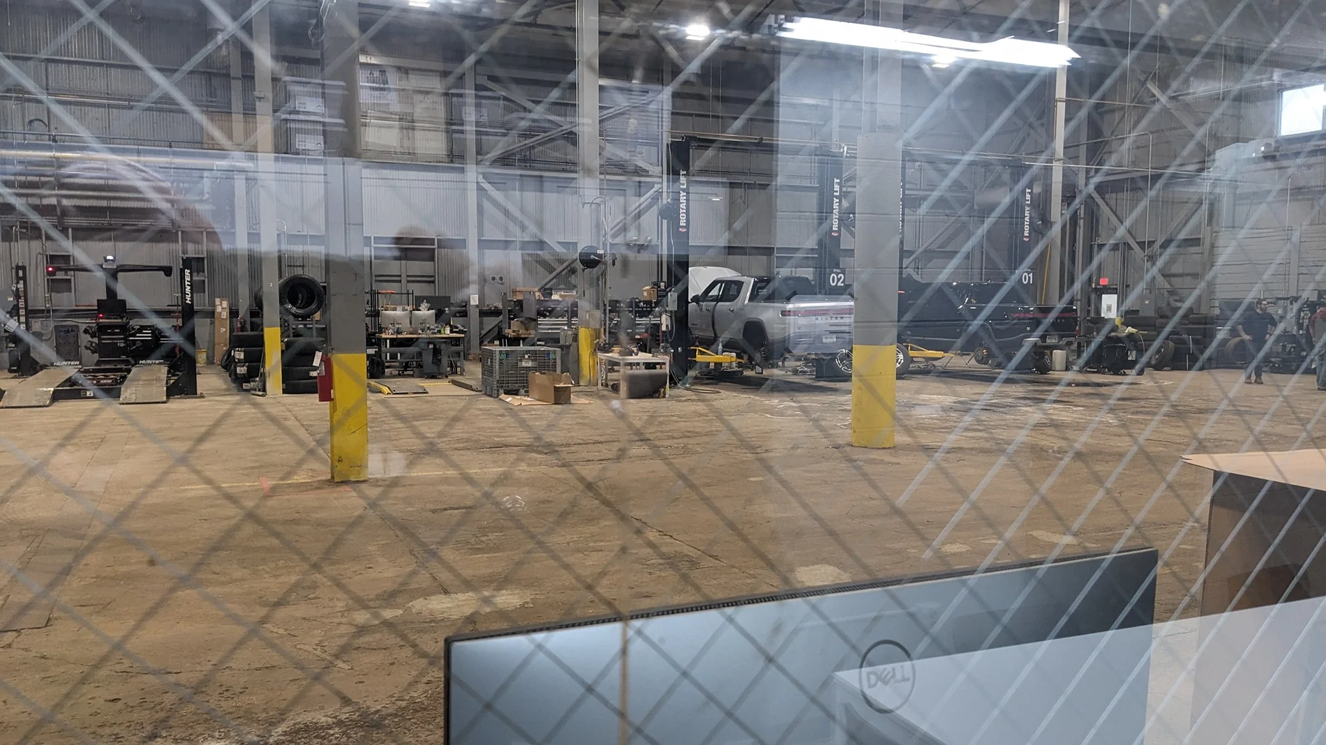 Rivian R1T R1S 2024 First gen R1T Quad - HVAC - 3 way valve location? Help? 1000009556