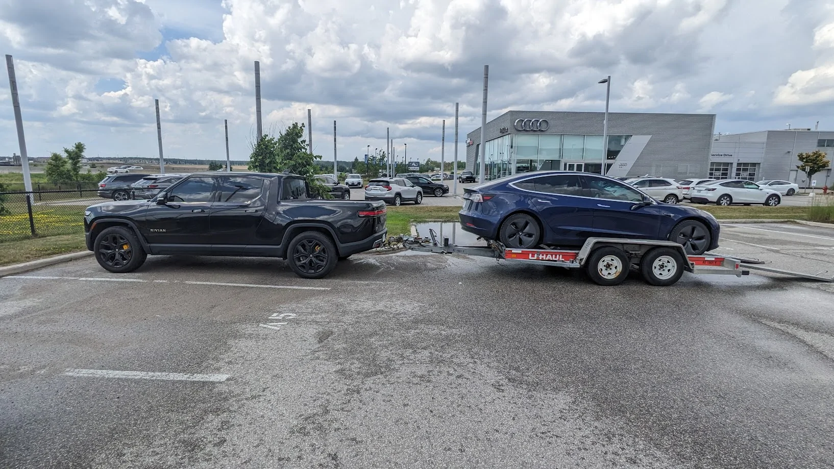 Rivian R1T R1S What Are You Hauling (or Hauled) in your Rivian? 🦾 PXL_20250705_194509287
