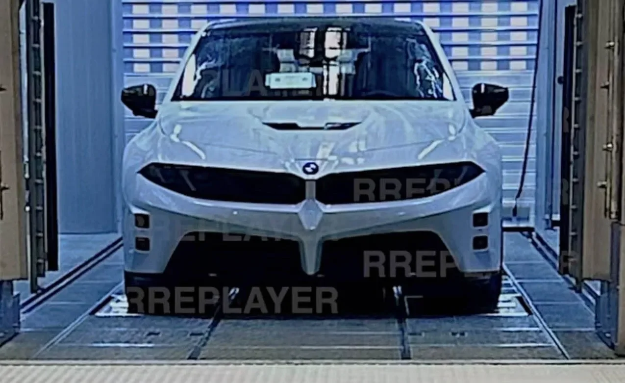 Rivian R1T R1S 2027 BMW i3 EV revealed with 440 miles range 1774295019682-vo