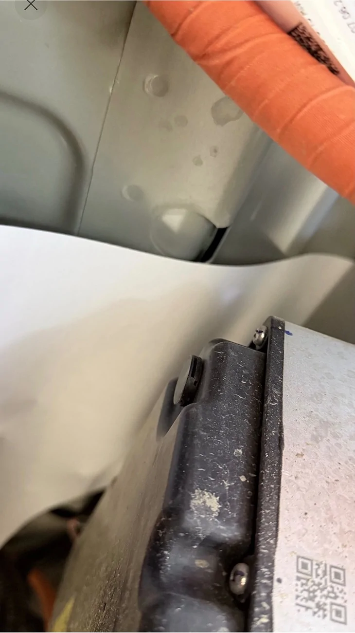 Rivian R1T R1S R1T Gen2 Quad Launch Edition Bed Squeak IMG_2733