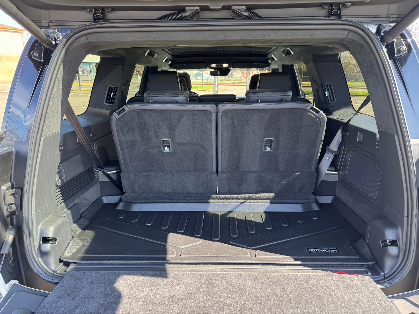 Rivian R1T R1S 2024 Rivian R1S , Launch Edition , QUAD.  $69999 2026-03-28 12-10-54