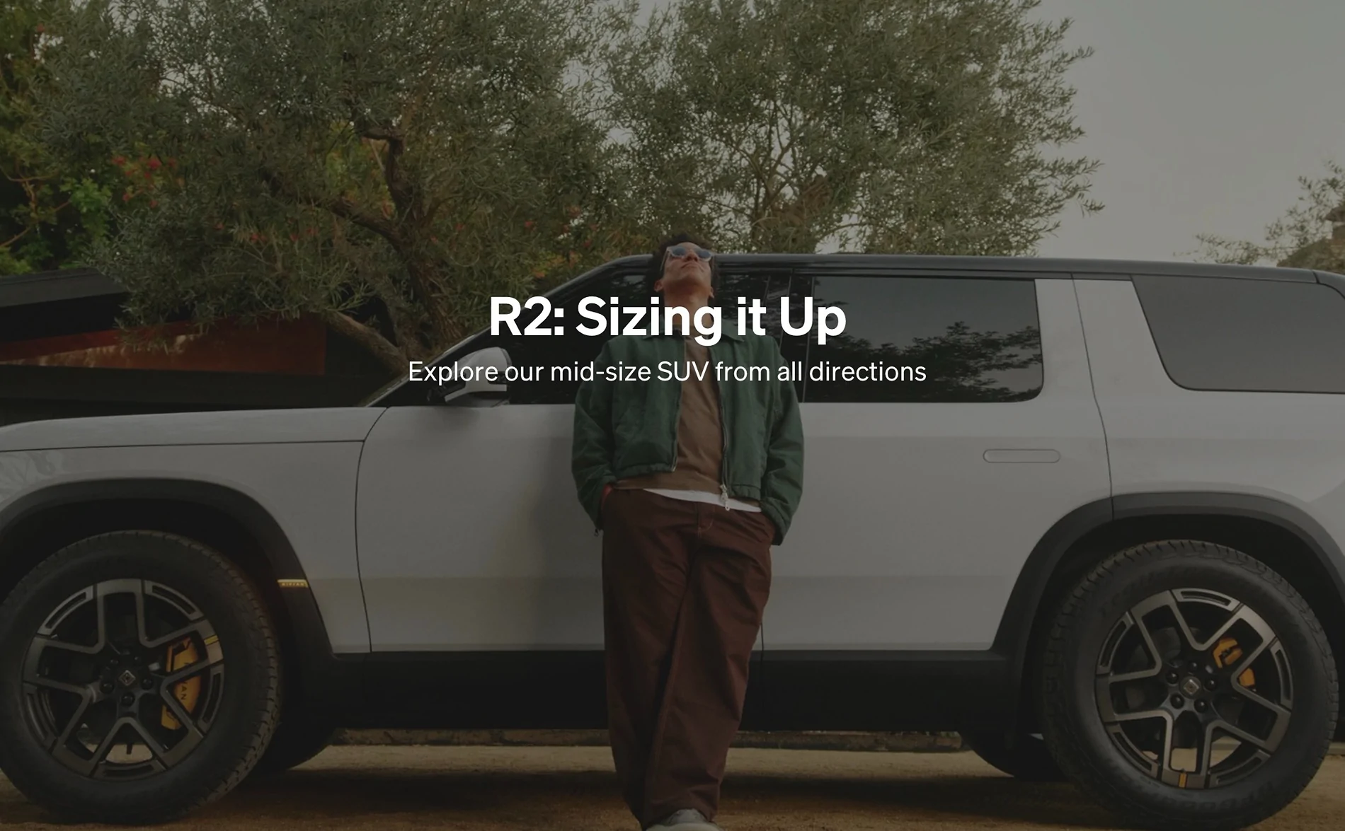 Rivian R1T R1S R2 Size: will it fit in my garage? How many suitcases can it hold? How roomy is backseat? Can golf clubs fit in front trunk frunk? Screenshot 2026-03-31 at 11.51.39 AM