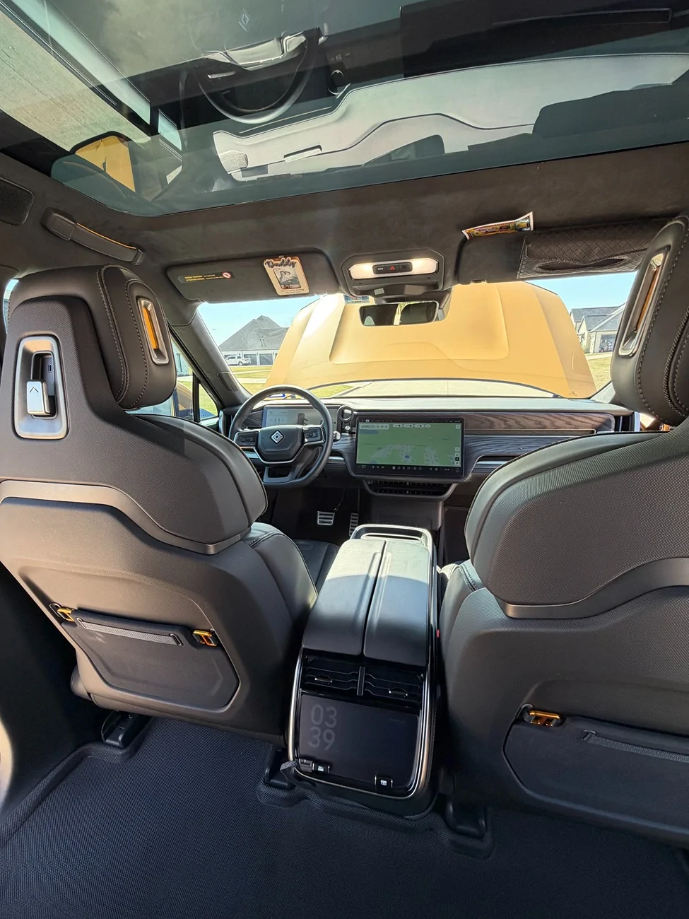 Rivian R1T R1S 2023 R1S Quad Motor Adventure AWD | Large Pack | Compass Yellow | Full PPF | ~25,150 Mi | $65,500 008 - Rivian_R1S_Interior_Front_Cabin_From_Rear