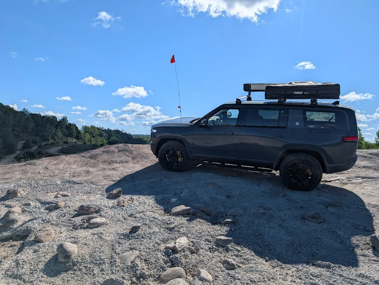 Rivian R1T R1S Why Did You Choose Rivian Over Competitors? 1775237552646-ql