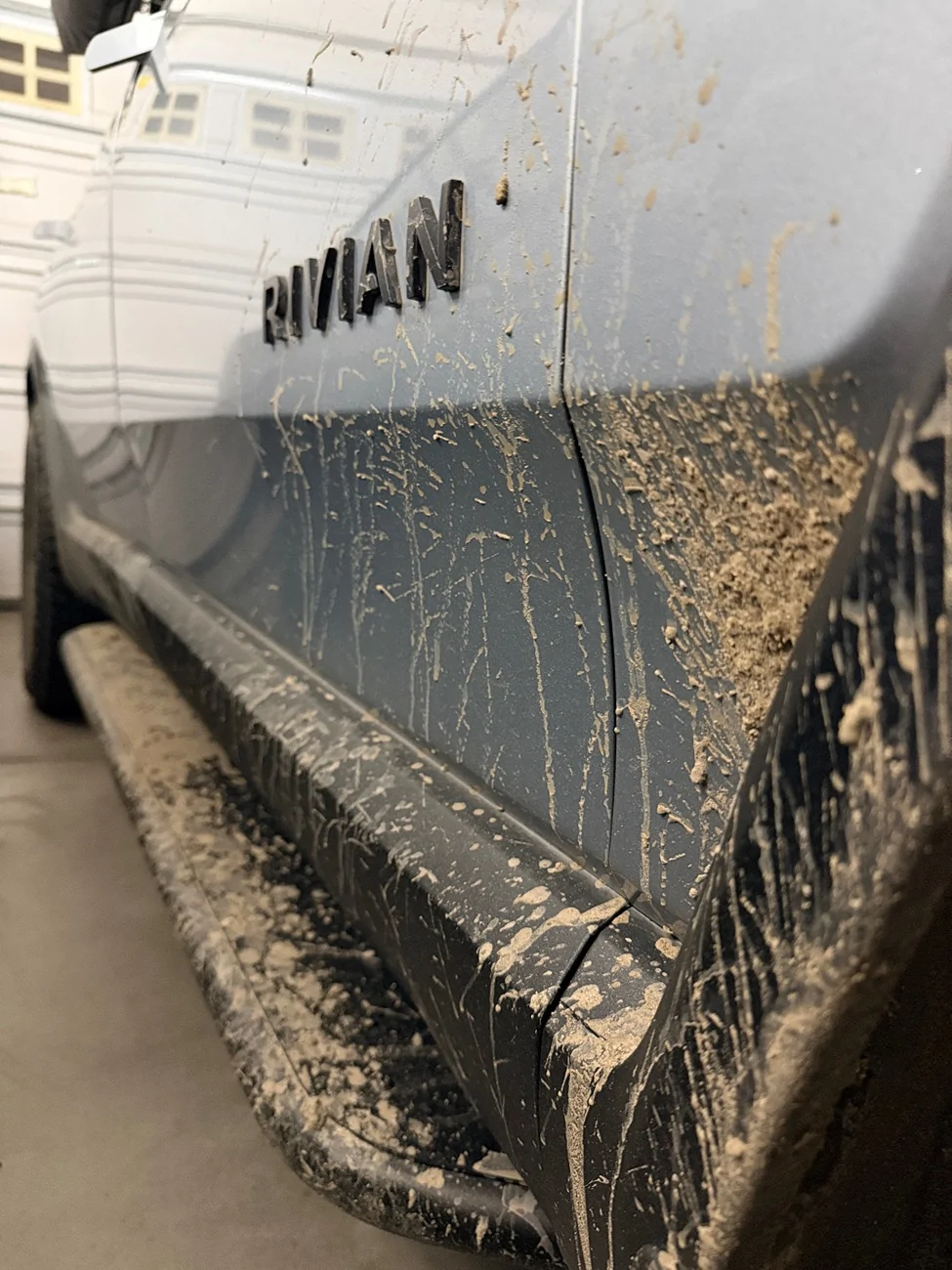 Rivian R1T R1S Rivian Partners with EV Sportline to Offer R1T Bed Extender Through Official Gear Shop IMG_5542