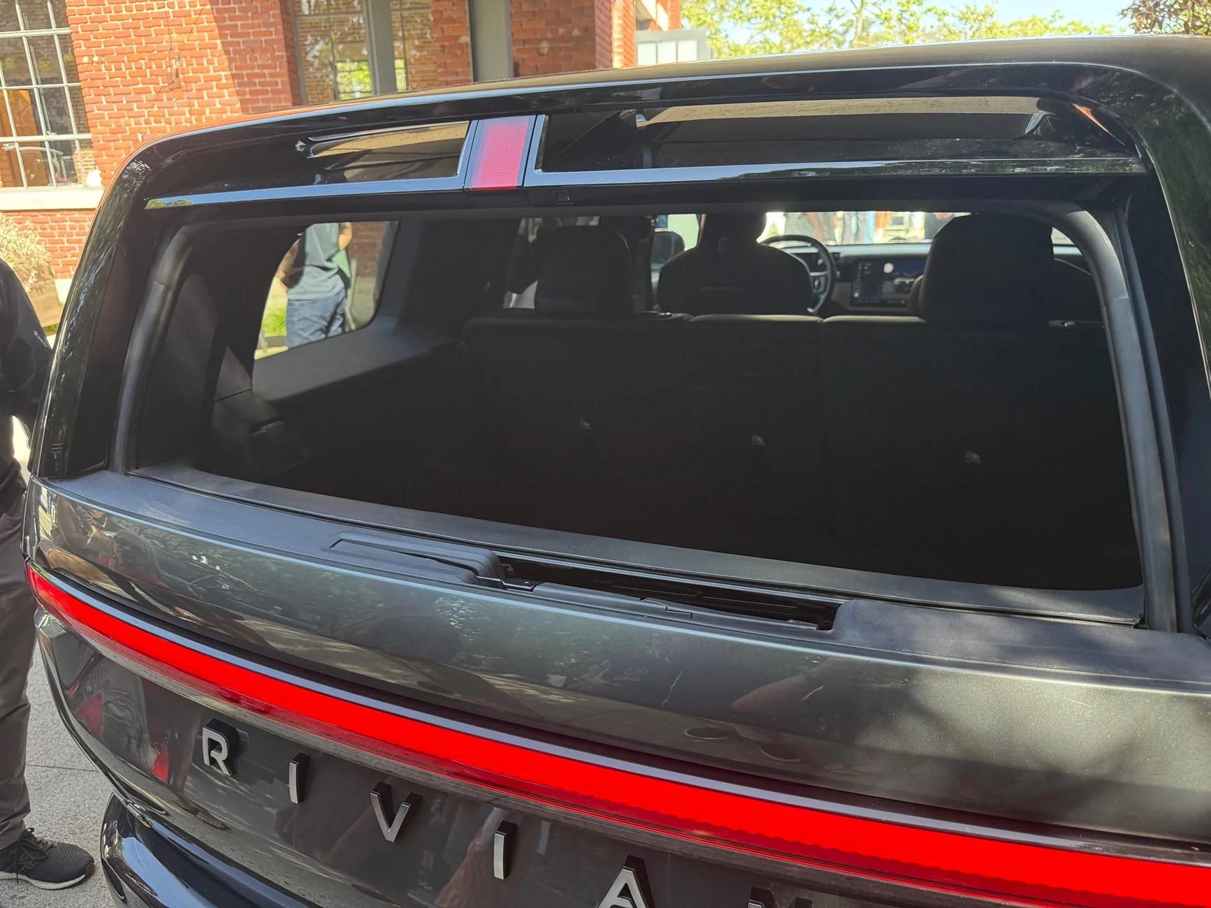 Rivian R1T R1S R2 at Venice Beach Block Party (Catalina Cove, Launch Green, Half Moon Grey, Glacier White, Midnight Black) 152518-84d8395a11896fb1f8cf540b96bb3cbd (1)