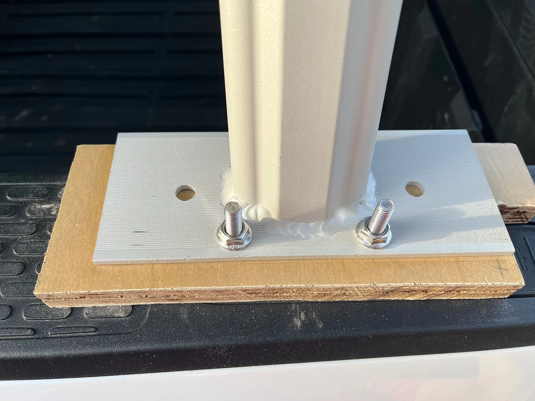 Rivian R1T R1S [SOLD] - One bar only Bed Lumber Rack $50 IMG_8626