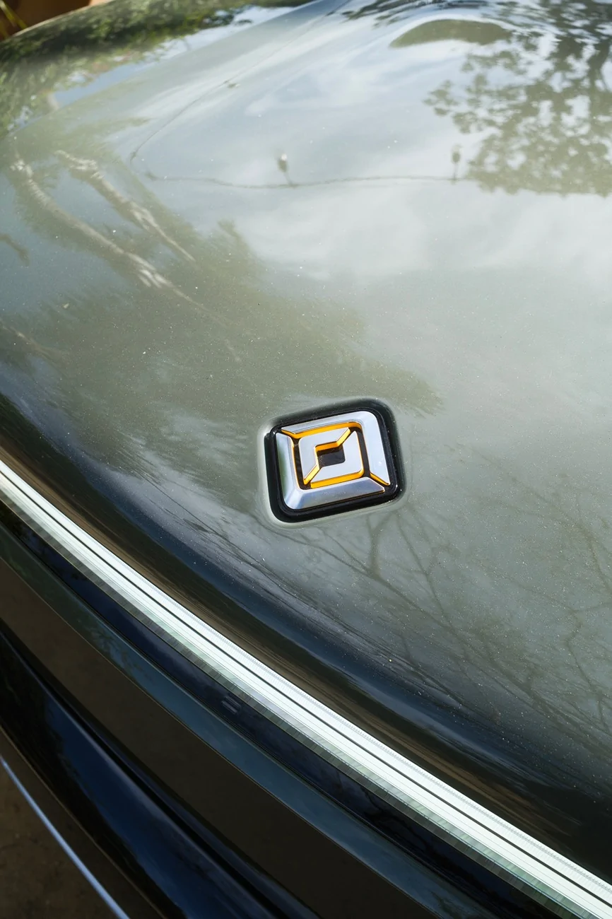 Rivian R1T R1S R2 at Venice Beach Block Party (Catalina Cove, Launch Green, Half Moon Grey, Glacier White, Midnight Black) 152518-84d8395a11896fb1f8cf540b96bb3cbd (1)