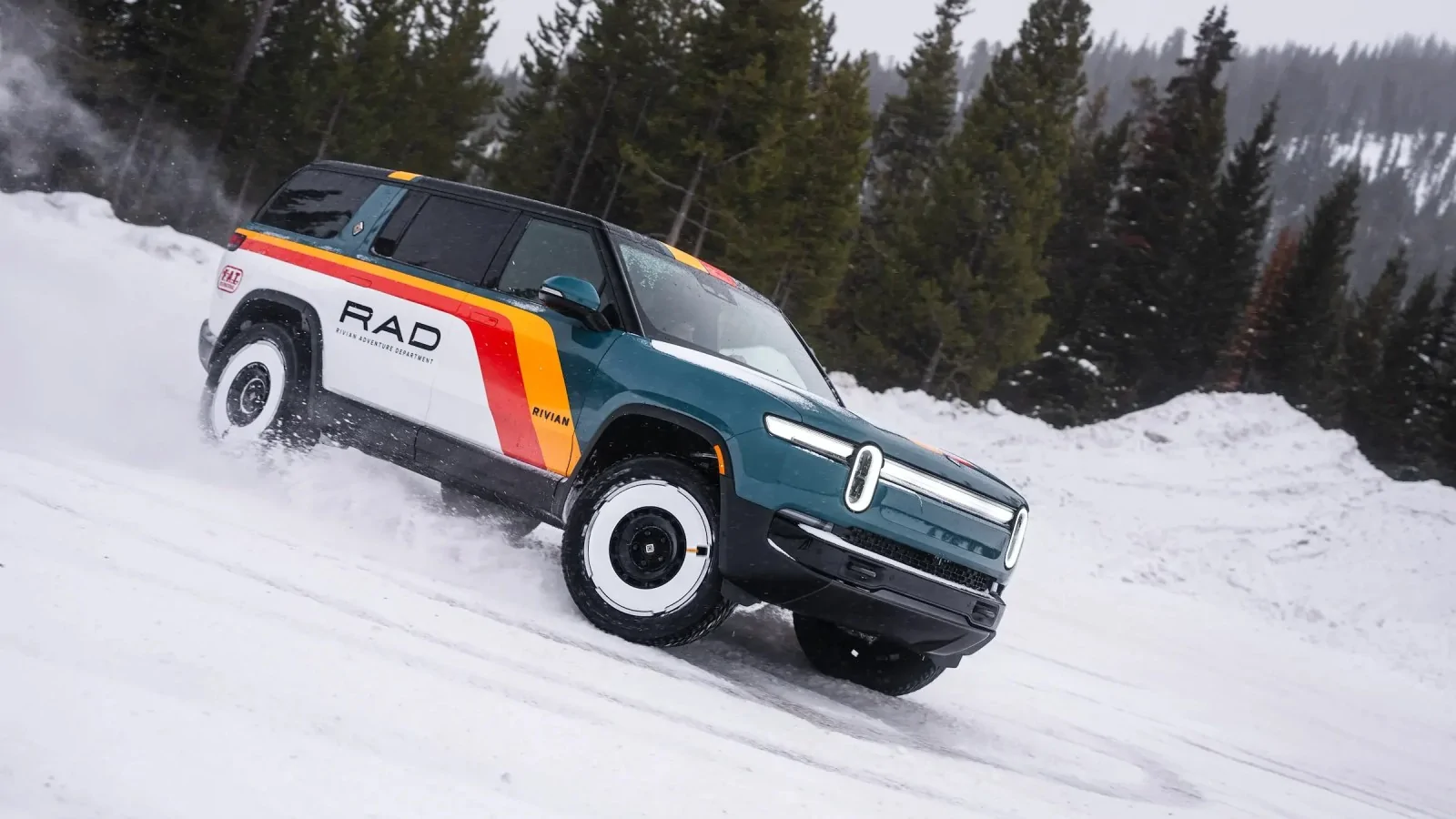Rivian R1T R1S I saw RJ Scaringe at the airport... Rivian_RAD_03