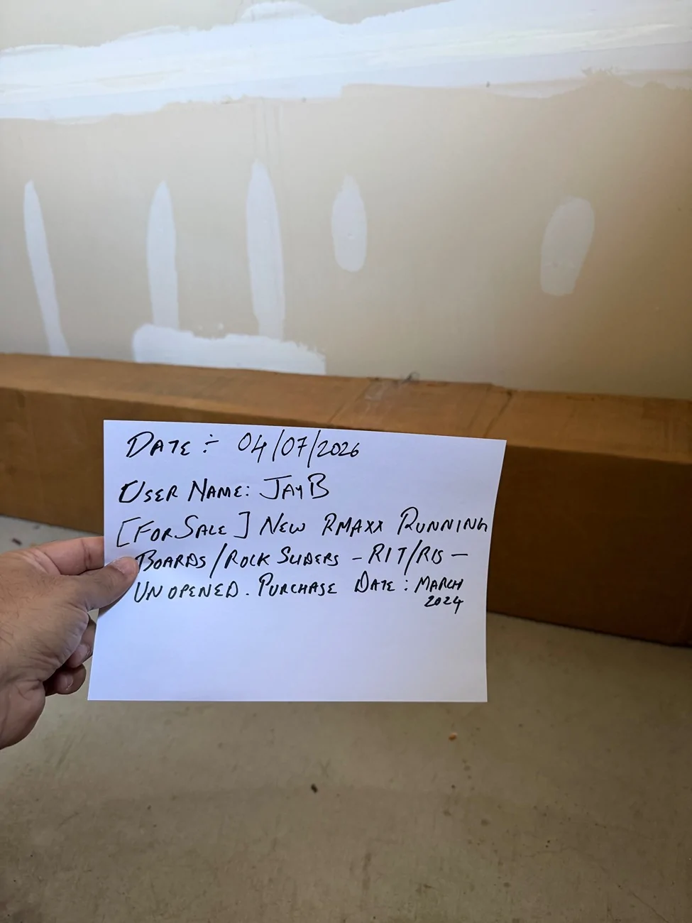 Rivian R1T R1S [FOR SALE] NEW RMaxx Running Boards / Rock Sliders –  R1S – Unopened IMG_5085