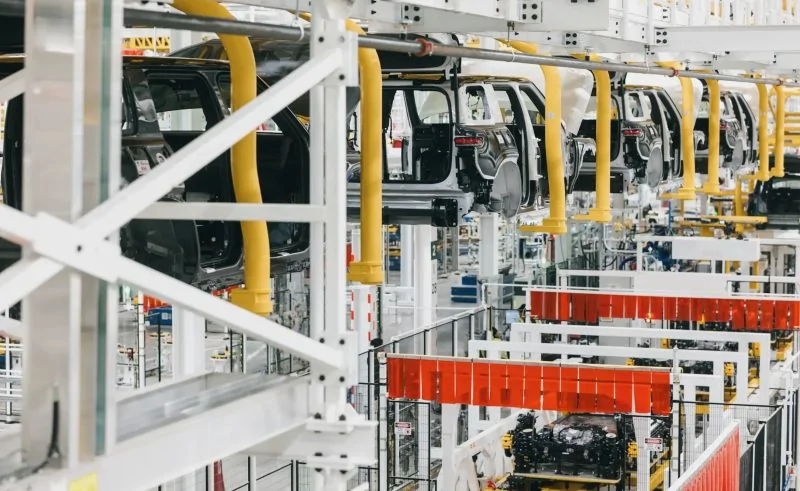 Rivian R1T R1S Rivian R2 production coming to life on assembly line! (photo) Rivian R2 production coming to life on the assembly line (photo).JPG