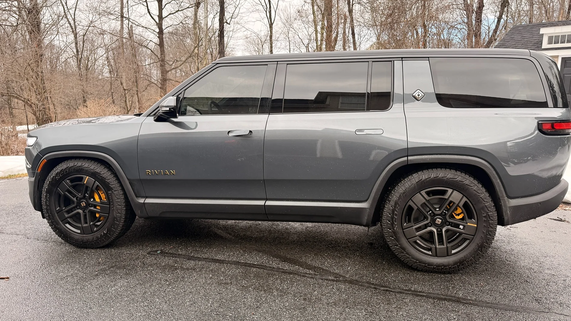Rivian R1T R1S BestEvMod’s April Giveaway Vivian1