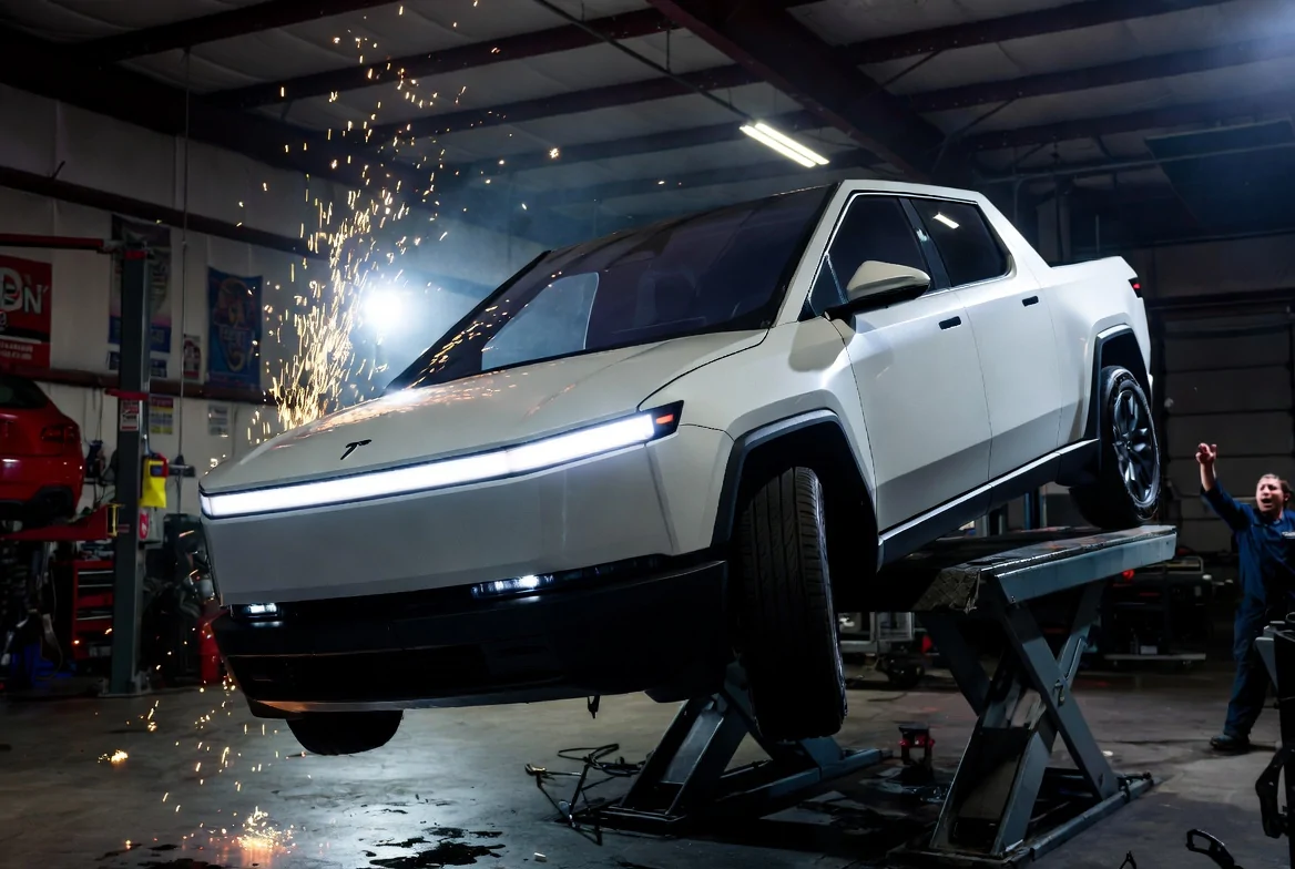 Rivian R1T R1S Rivian dropped my truck! 1776106575033-9l
