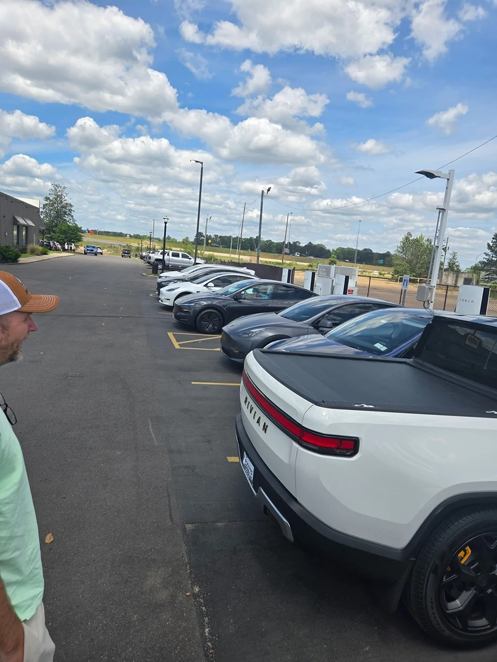 Rivian R1T R1S Picked up my R1T replacement for Rosie, purchasing from Lindsay VW, and the 1400 Mile Journey Home 20260412_130937