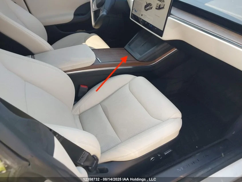 Rivian R1T R1S Car seat gap filler resizer