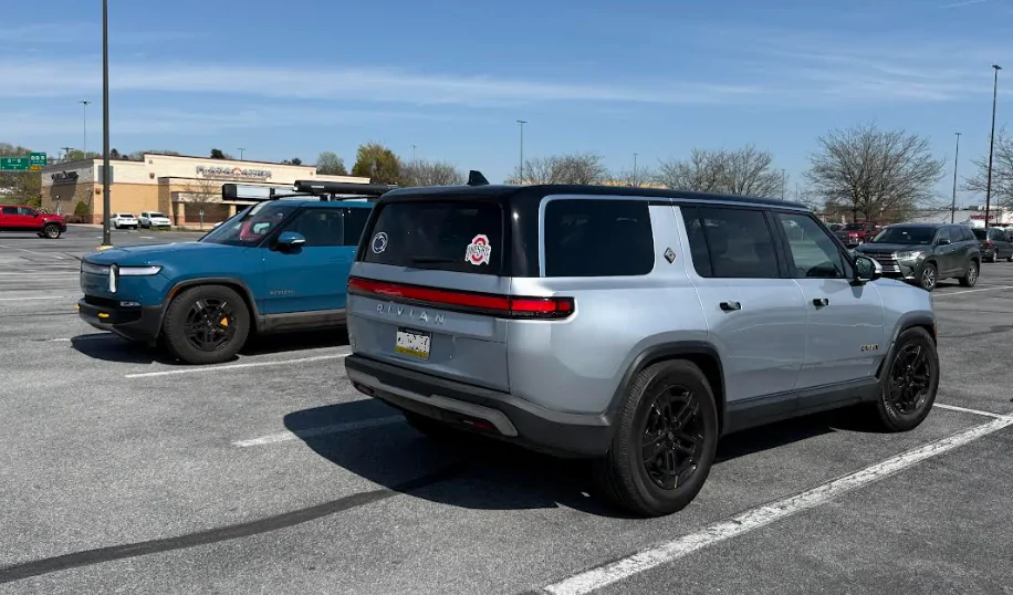 Rivian R1T R1S Door dinged 1776341806599-01