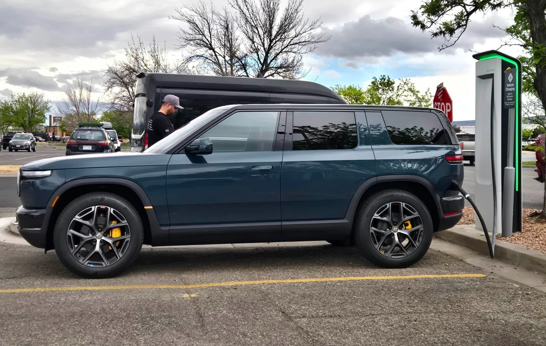 Rivian R1T R1S R2 w/ Colorado Governor + Rivian Block Party Photos (Midnight Black + Catalina Cove R2) 2027 Rivian R2 Catalina Cove 8