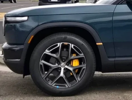 Rivian R1T R1S R2 Performance spotted in Lakewood CO. Catalina Cove looks great in the sun Screenshot 2026-04-18 122629