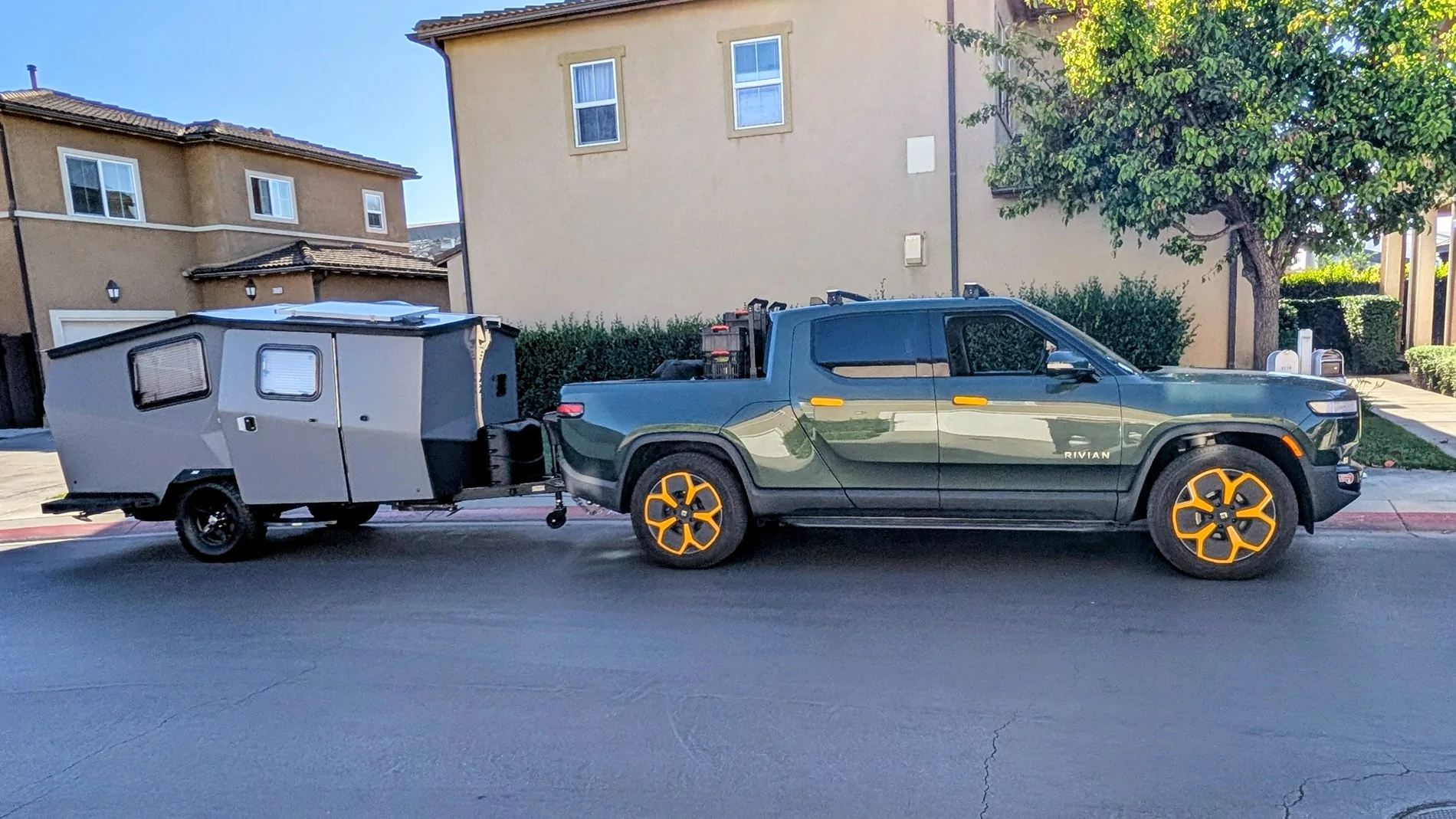 Rivian R1T R1S Travel Trailer advice needed PXL_20260411_001132286~2