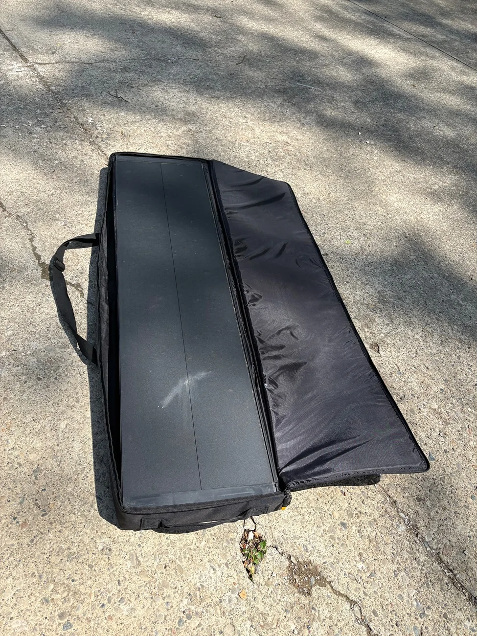Rivian R1T R1S Tonneau cover $500 IMG_1076