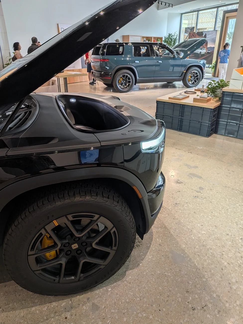 Rivian R1T R1S Chicago Block Party Photos - Half Moon Grey R2 PXL_20260424_171900663